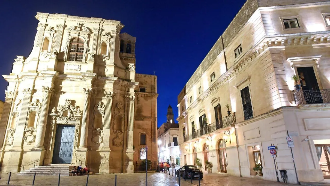 Suite Hotel Santa Chiara Lecce 4*,