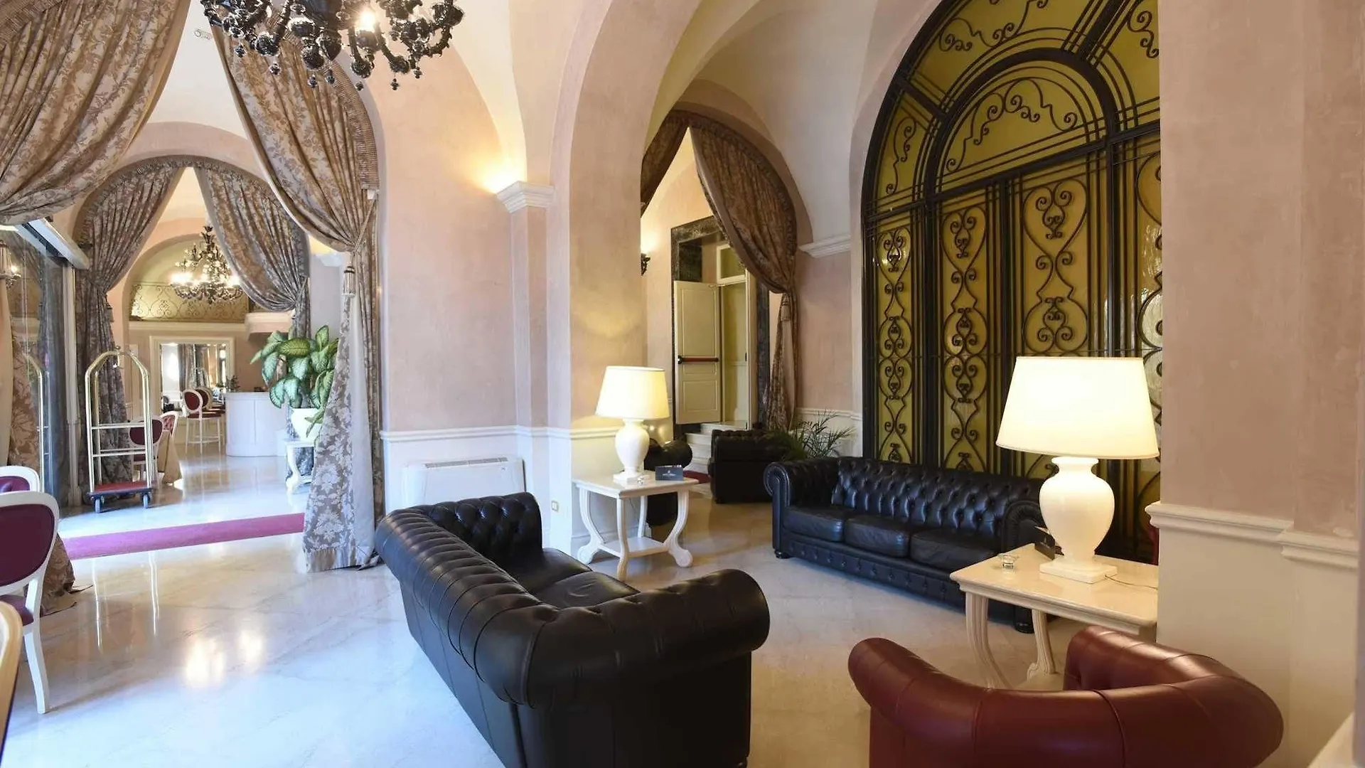Suite Hotel Santa Chiara Lecce