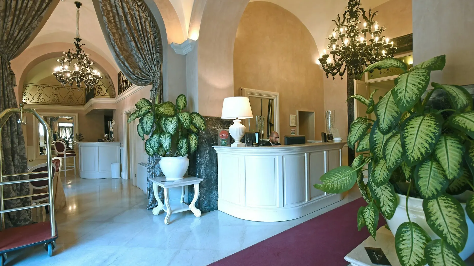 Suite Hotel Santa Chiara Lecce 4*,  Italie